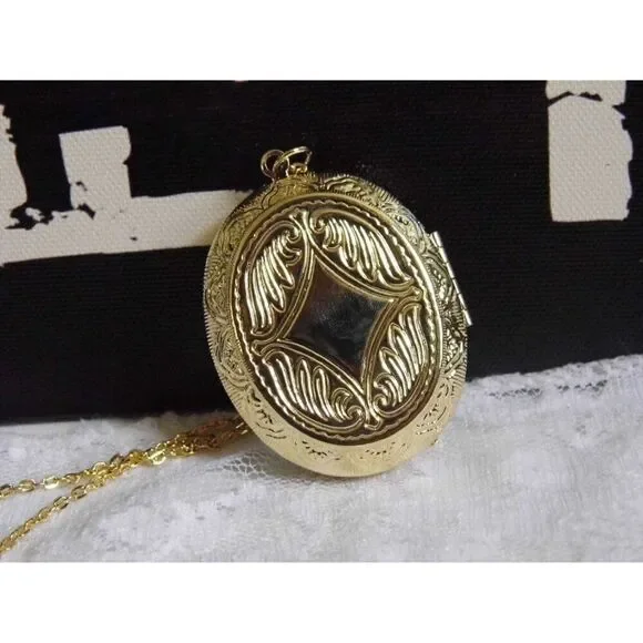 RED Dragonfly Mom Locket Necklace Pill Picture Keepsake Box Gold Easter gift - Picture 4 of 4